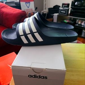ADIDAS SLIDES SZ. 12